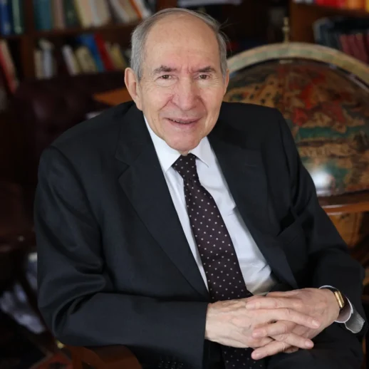 CHP'nin Eski Genel Başkanlarından Altan Öymen Hayatını Kaybetti!