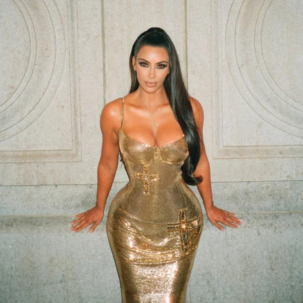 Kim Kardashian, 2 Hafta Sonra Resmen Avukat Olacağını Açıkladı!