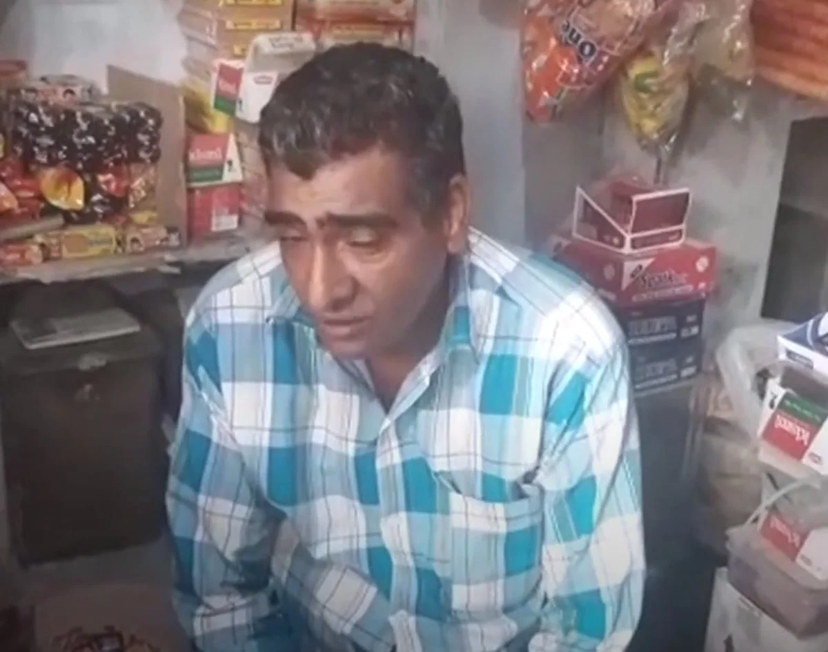 Ayda 600 Saat Kesintisiz Uyuyor: Ailesi Uykusunda Yıkayıp Besliyor!